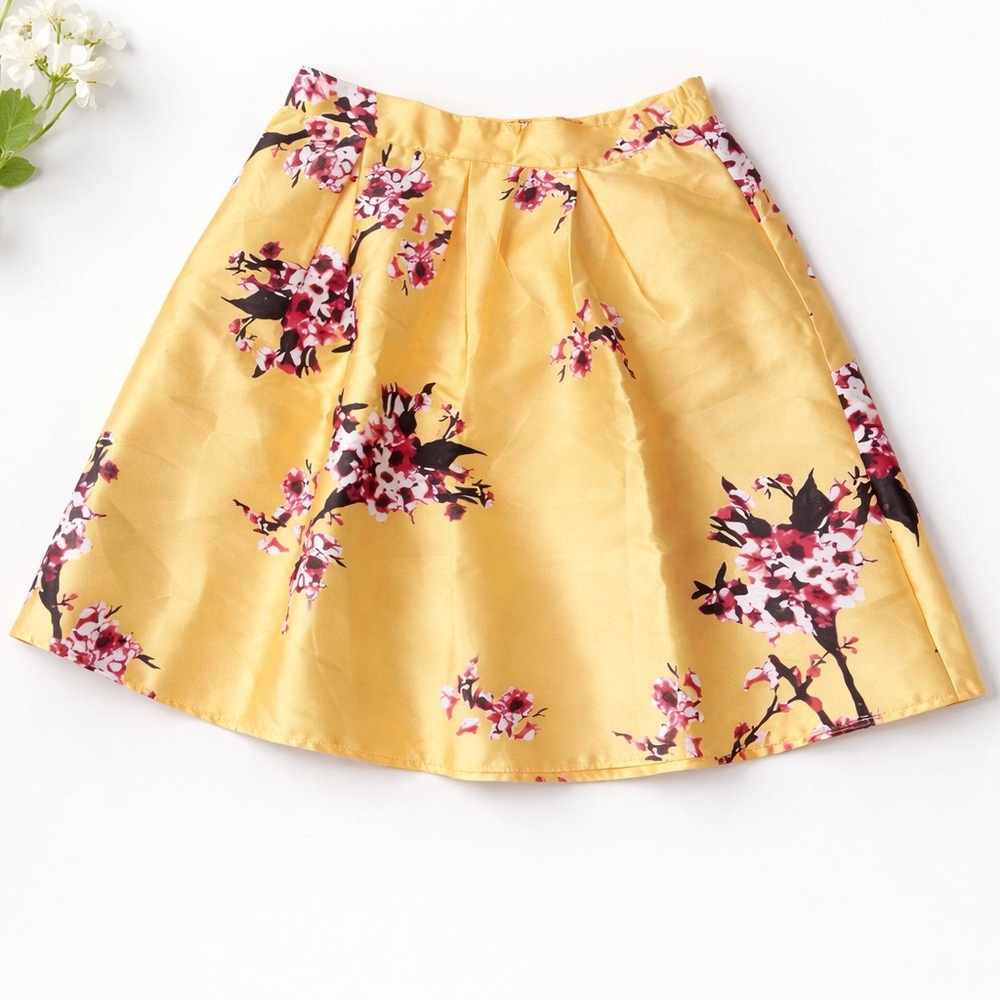 Women's Butter‎ Yellow Bright Floral Pleated A-Line Skirt XL NEW Wedding Guest